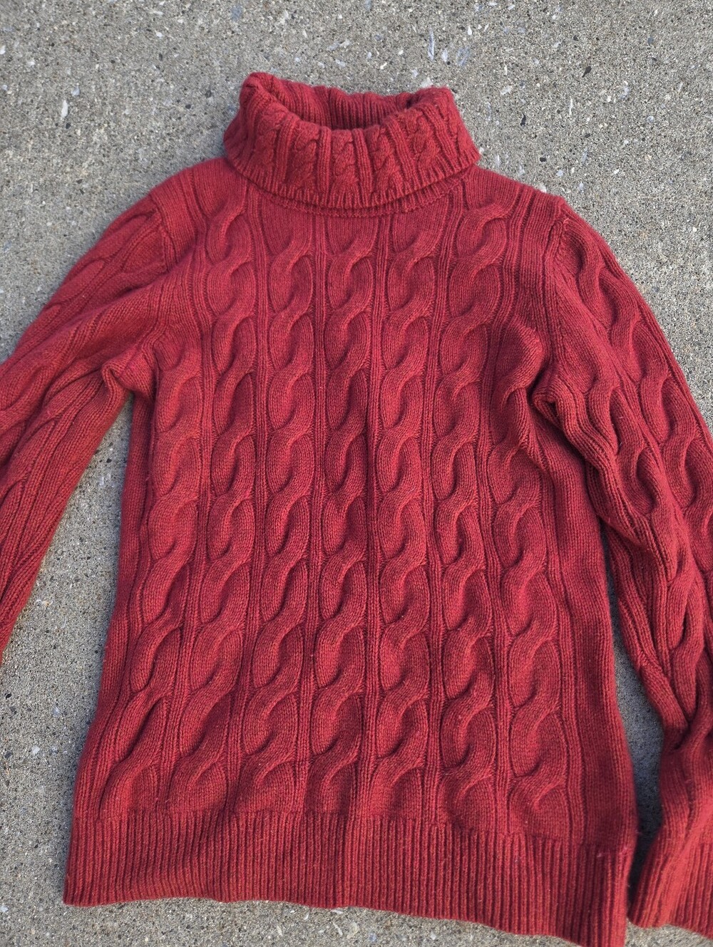 L.L. Bean Red Cable Knit Chunky Turtleneck Sweater Medium